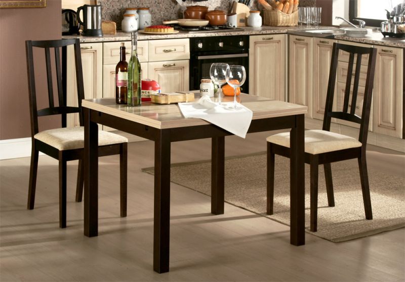 Деревянные столы для кухни большие